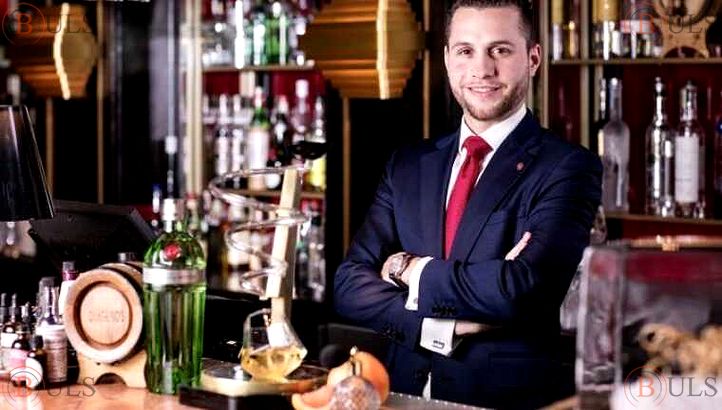 администратор бара