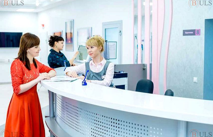 администратор медицинской клиники
