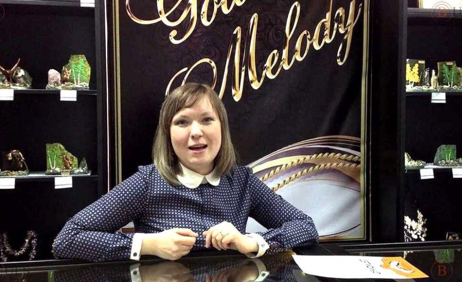 директор ювелирного салона