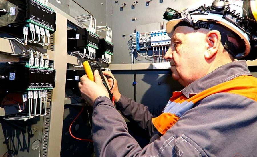 электрослесарь по ремонту оборудования распределительных устройств