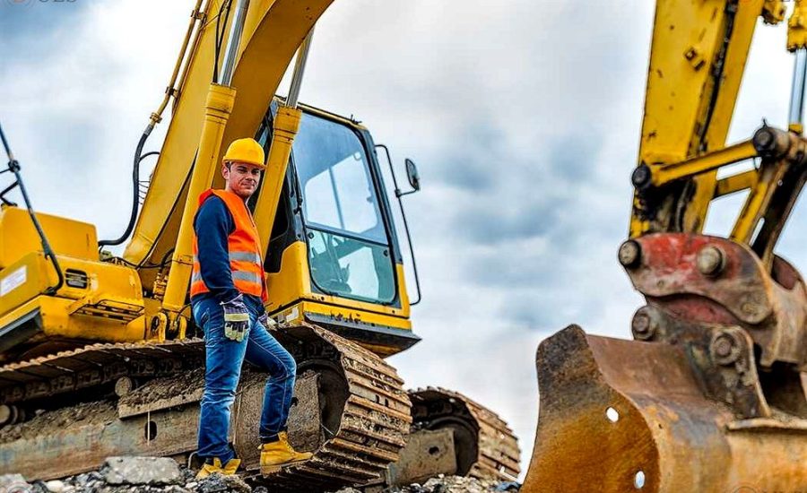 машинист экскаватора-погрузчика JCB