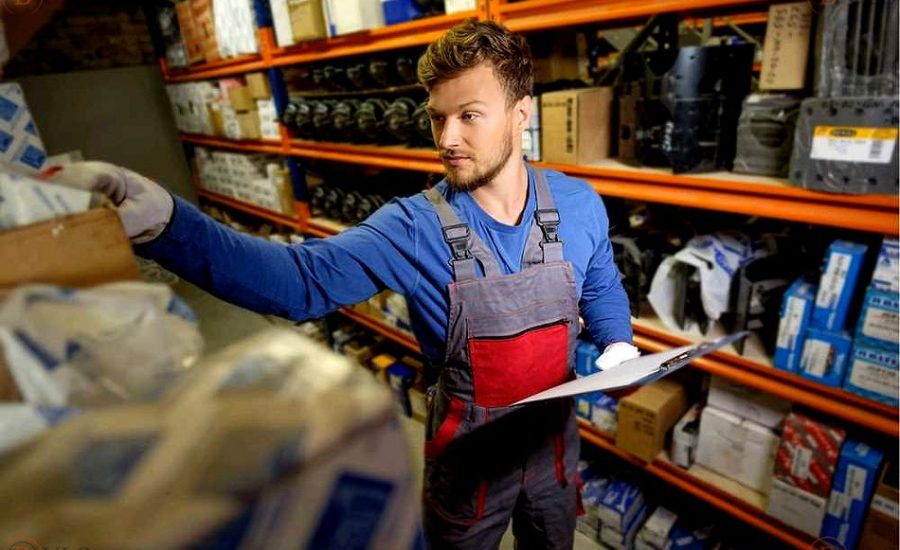 менеджер по продажам автомобильных запасных частей