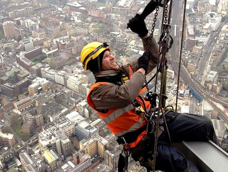 монтажник металлоконструкций