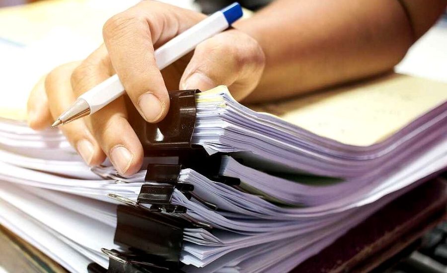 оформитель документов