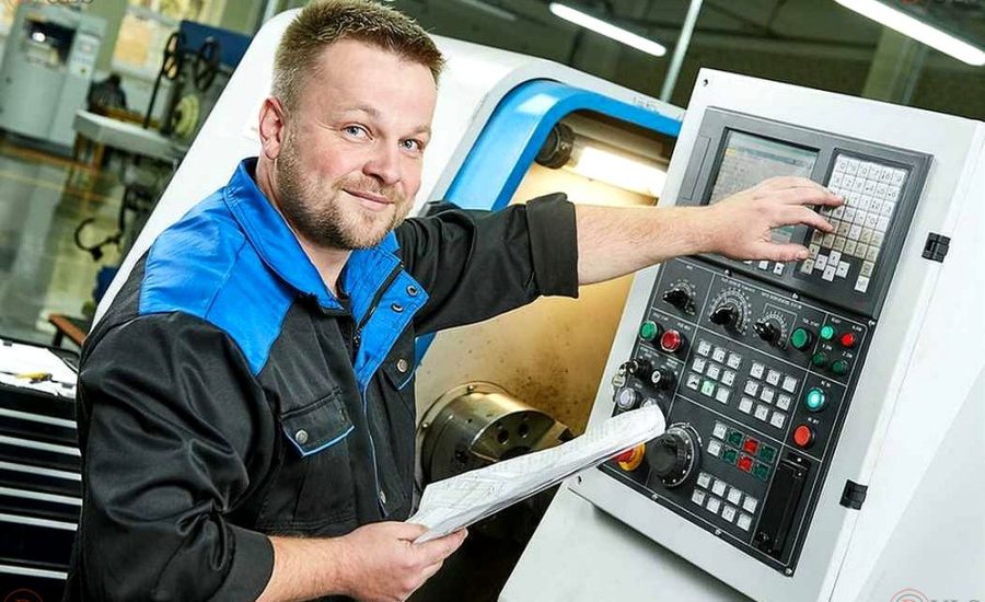 оператор-программист станков с ЧПУ