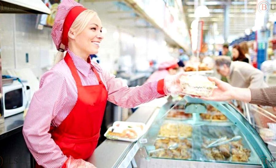 продавец гастронома