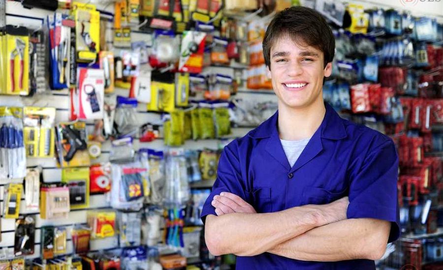 продавец-консультант техники