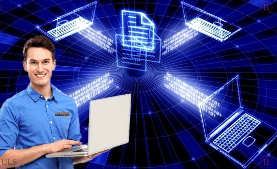 специалист информационно-аналитического отдела