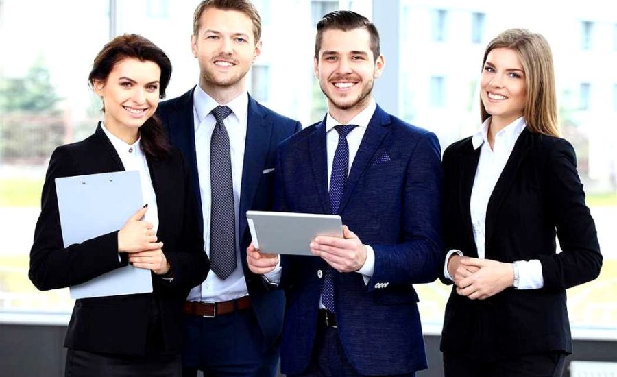 специалист по корпоративным продажам