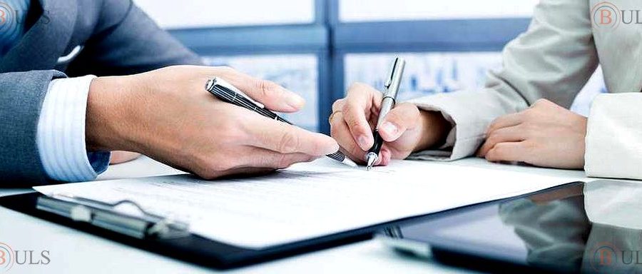 специалист по заключению договоров