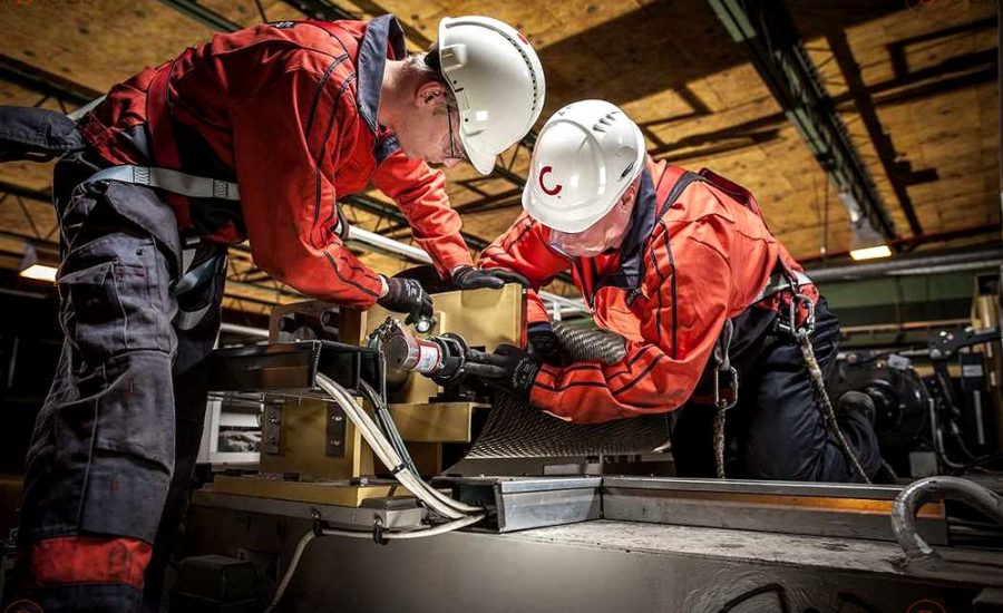 специалист по запасным частям