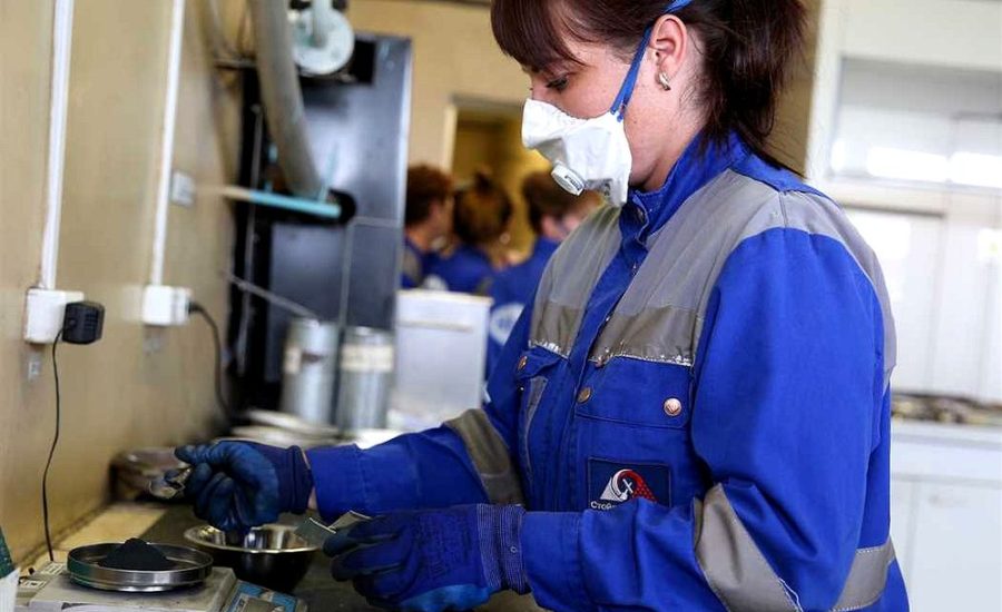 специалист службы контроля качества