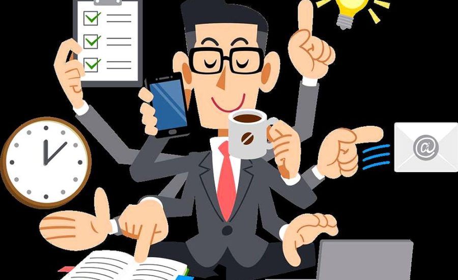 старший бренд-менеджер