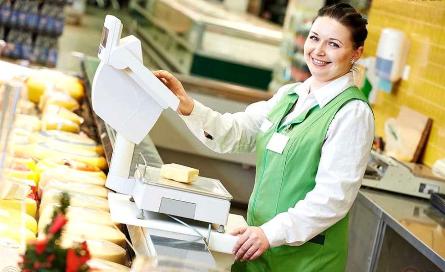 старший продавец